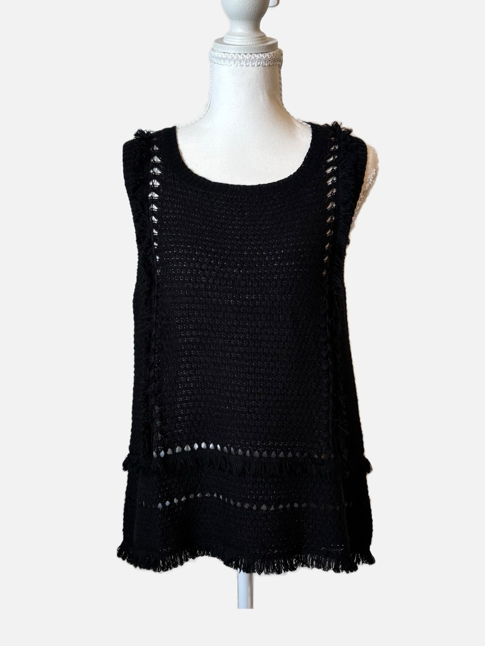 Pepin Anthropologie Black Sleeveless Crochet Fringe Sweater Tank Top Large